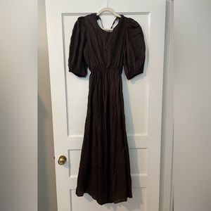 Dissh brown linen dress w/ puff sleeves & open back. Never worn, tags attached!